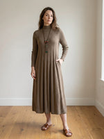 Womens Mid-Collar Loose-Fit A-Line Maxi Wool Dress with Knee-Length Hem