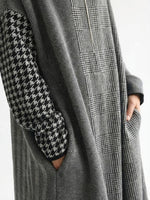 Loose-fit long-line houndstooth knit dress