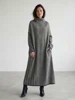 Loose-fit long-line houndstooth knit dress
